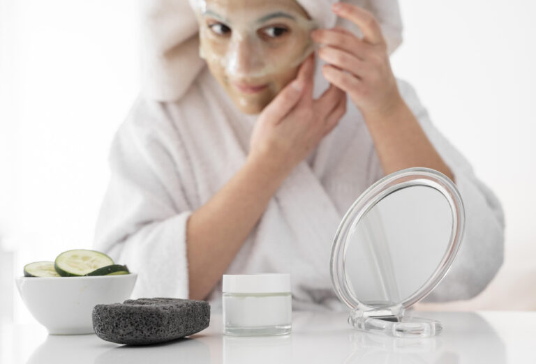 სახის დამატენიანებელი კრემი – კანის ყოველდღიური რუტინა